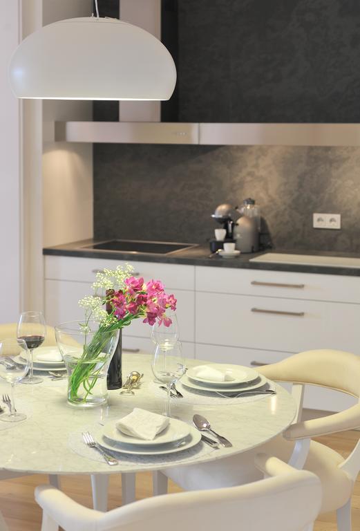 Ferienwohnung Chiado 16 Lissabon Zimmer foto